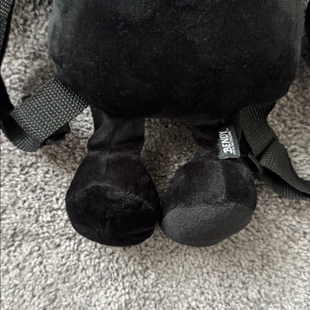 Bendy And The Ink Machine Plush Backpack Black/White - Picture 9 of 13